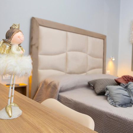 Alleria Rooms Napels Buitenkant foto