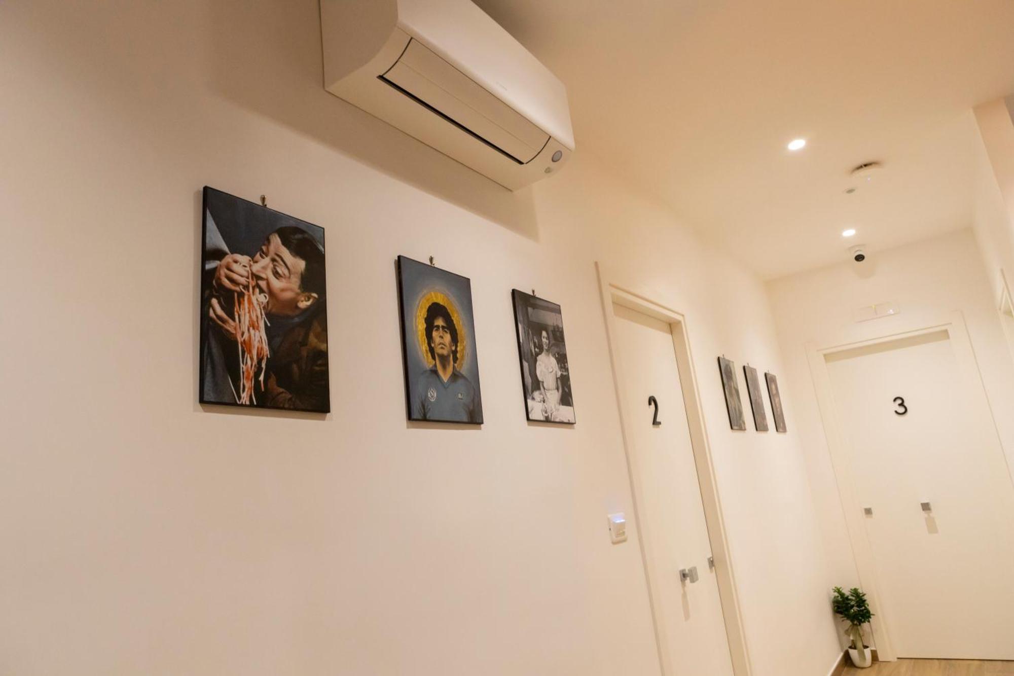Alleria Rooms Napels Buitenkant foto